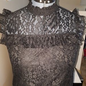 NWT Sz L Alison Andrews Lace Top
